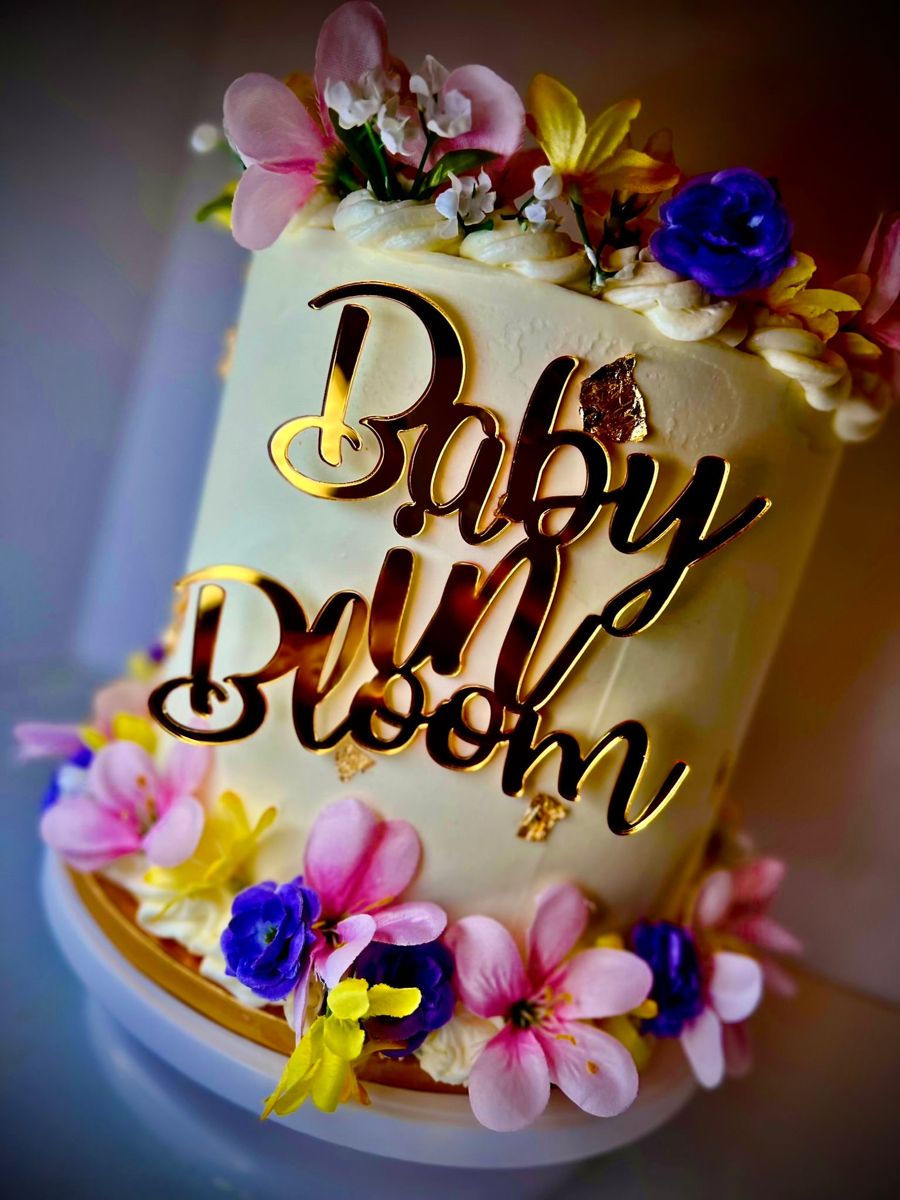 Baby in Bloom custom cake